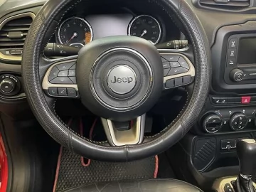 Авто Jeep Renegade 2015 № 7594003