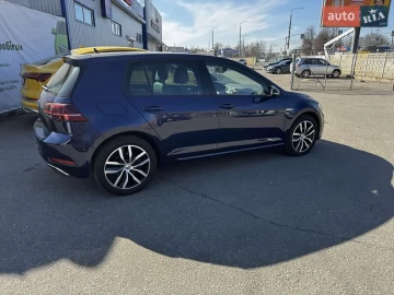 Авто Volkswagen E-Golf 2019 № 7594020
