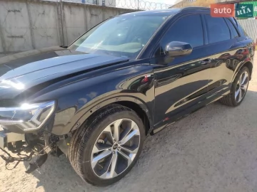 Авто Audi Q3 2022 № 7594174
