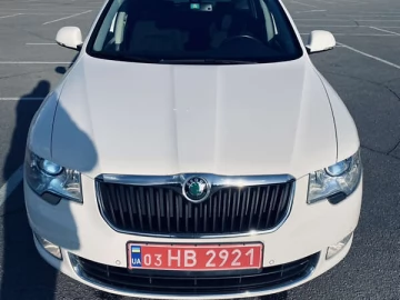 Авто Skoda Superb 2012 № 7594391