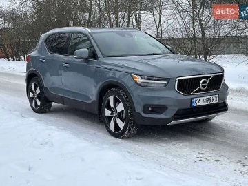 Авто Volvo Xc40 2020 № 7594486