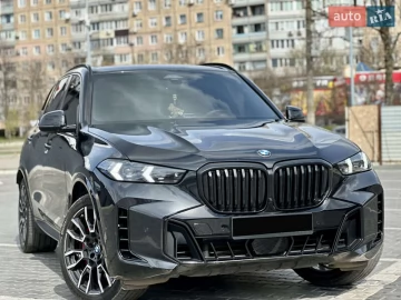 Авто BMW X5 2023 № 7594769