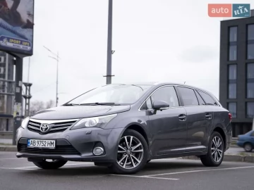 Авто Toyota Avensis 2013 № 7594923