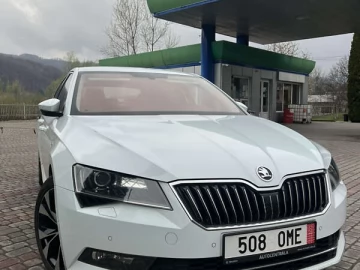 Авто Skoda Superb 2017 № 7595000