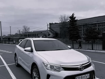 Авто Toyota Camry 2016 № 7595006