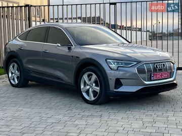 Авто Audi E-Tron 2020 № 7595016