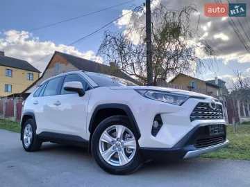Авто Toyota Rav4 2021 № 7595024