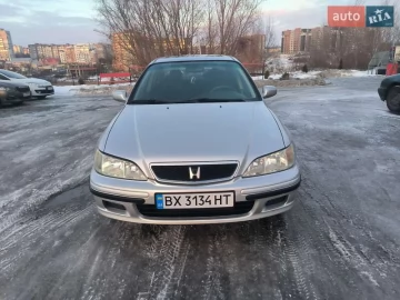 Авто Honda Accord 2000 № 7595056