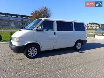 Авто Volkswagen Transporter 2002 № 7595095