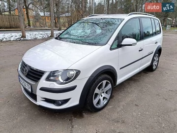 Авто Volkswagen Touran 2007 № 7595127