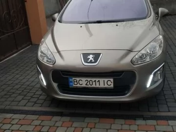 Авто Peugeot 308 2011 № 7595136
