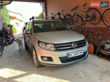 Авто Volkswagen Tiguan 2015 № 7595191