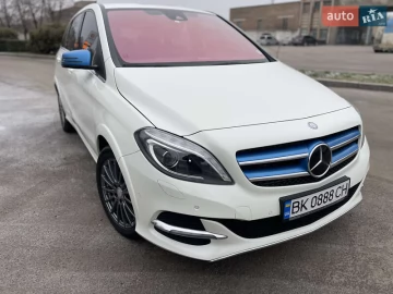 Авто Mercedes B-Class 2015 № 7595209