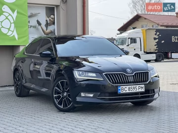 Авто Skoda Superb 2017 № 7595234