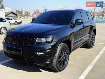 Авто Jeep Grand Cherokee 2017 № 7595241