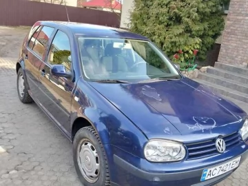 Авто Volkswagen Golf 2000 № 7595281