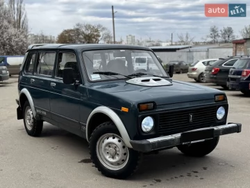 Авто ВАЗ 2131 Нива 2000 № 7595525