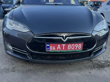 Авто Tesla Model S 2015 № 7595701