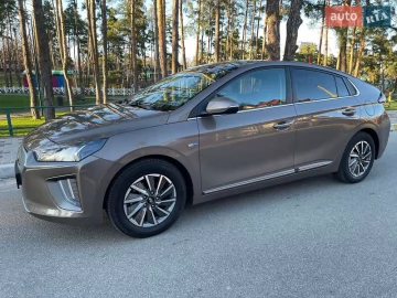 Авто Hyundai Ioniq 2019 № 7595792