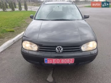 Авто Volkswagen Golf 2001 № 7595834