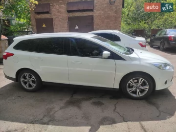 Авто Ford Focus 2013 № 7595846