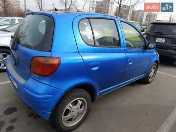 Авто Toyota Yaris 2003 № 7595906