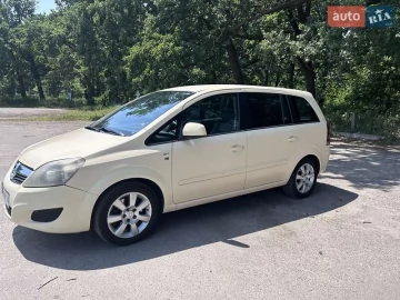 Авто Opel Zafira 2010 № 7595935