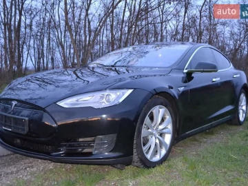 Авто Tesla Model S 2015 № 7595973