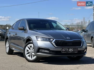 Авто Skoda Octavia 2023 № 7595991