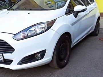 Авто Ford Fiesta 2013 № 7596136