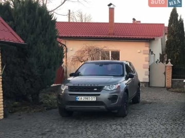 Авто Land Rover Discovery 2019 № 7596228