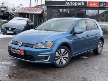 Авто Volkswagen E-Golf 2015 № 7596313