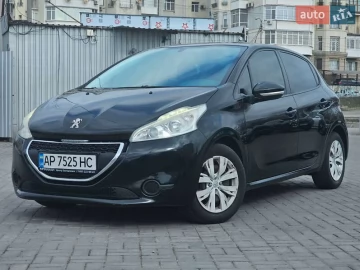 Авто Peugeot 208 2013 № 7596559