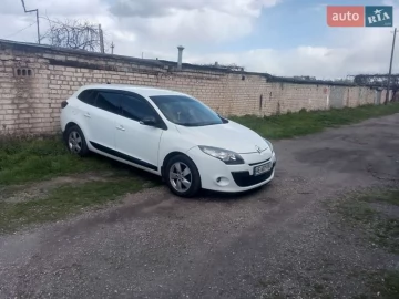 Авто Renault Megane 2011 № 7596561