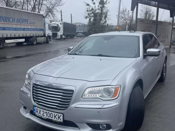 Авто Chrysler 300C 2012 № 7596618
