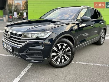 Авто Volkswagen Touareg 2019 № 7596686