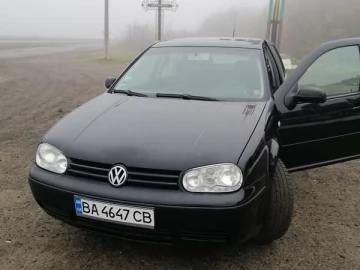 Авто Volkswagen Golf 2003 № 7596707
