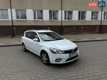 Авто KIA Ceed 2010 № 7596715