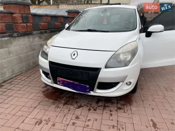 Авто Renault Grand Scenic 2010 № 7596881