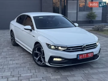 Авто Volkswagen Passat 2019 № 7596982