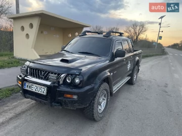 Авто Mitsubishi L 200 2002 № 7597060