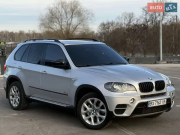 Авто BMW X5 2010 № 7597108