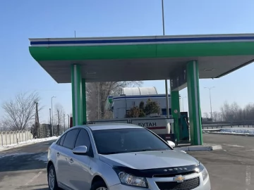 Авто Chevrolet Cruze 2012 № 7597243
