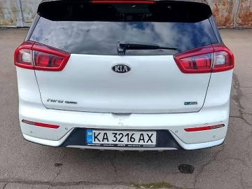 Авто KIA Niro 2017 № 7597316