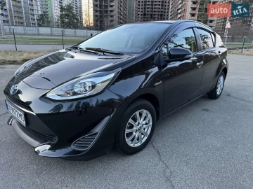 Авто Toyota Aqua 2018 № 7597552