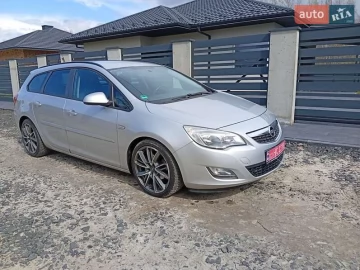 Авто Opel Astra 2012 № 7597570