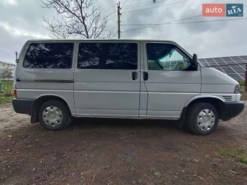 Авто Volkswagen Transporter 2002 № 7597632