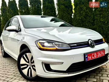 Авто Volkswagen E-Golf 2017 № 7597658