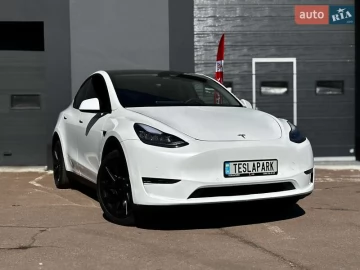 Авто Tesla Model Y 2021 № 7597662