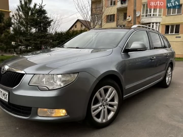 Авто Skoda Superb 2012 № 7597674